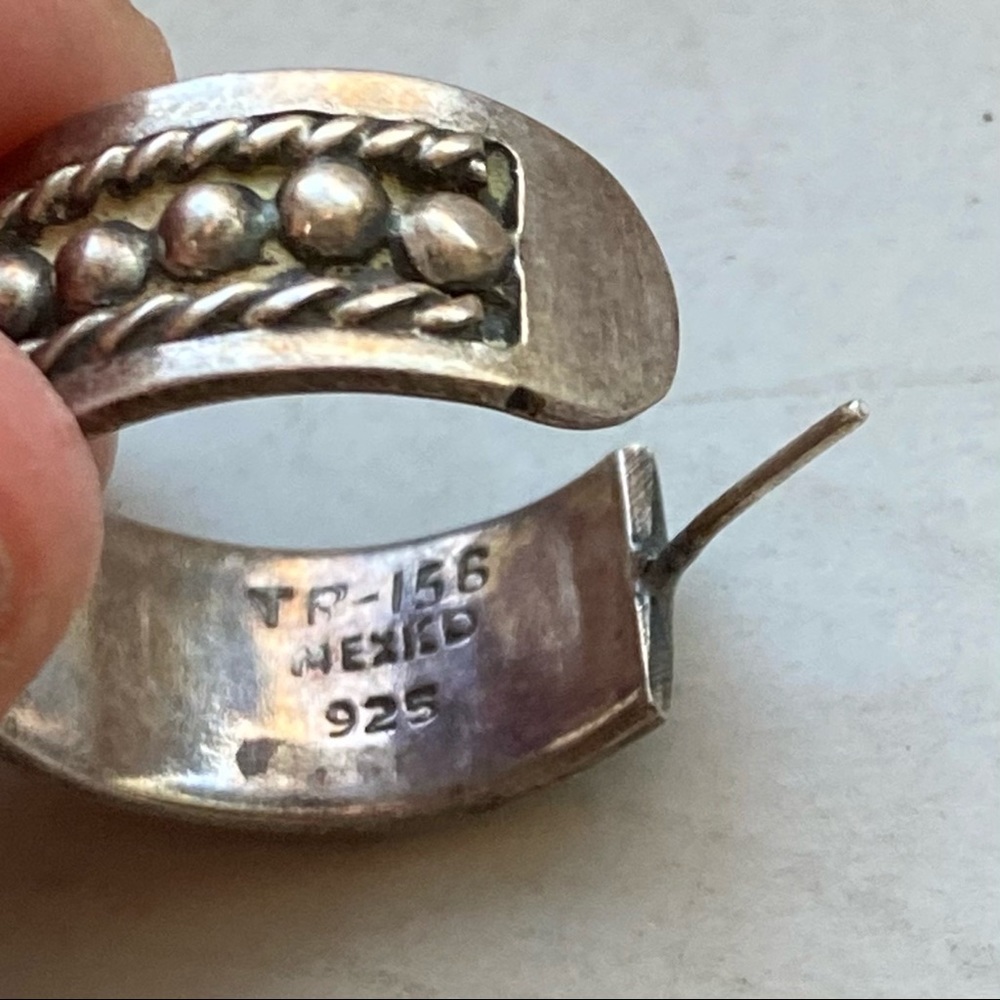 Vintage sterling earrings - Picture 3 of 5